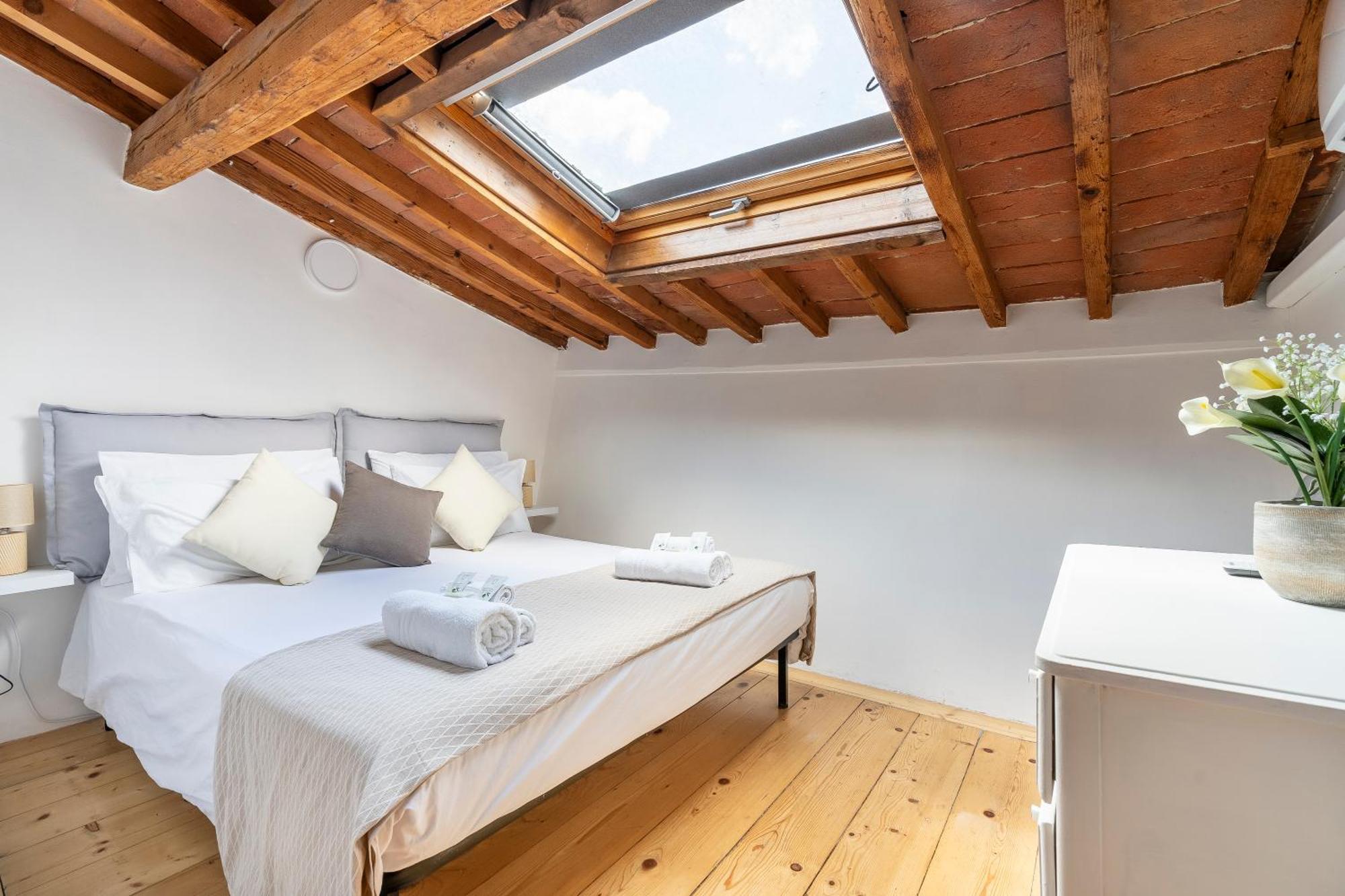 Piazza Santo Spirito Appartamento Con 2 Camere Matrimoniali Firenze Eksteriør bilde