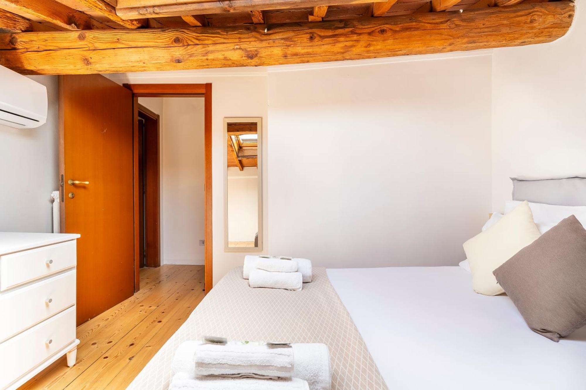 Piazza Santo Spirito Appartamento Con 2 Camere Matrimoniali Firenze Eksteriør bilde
