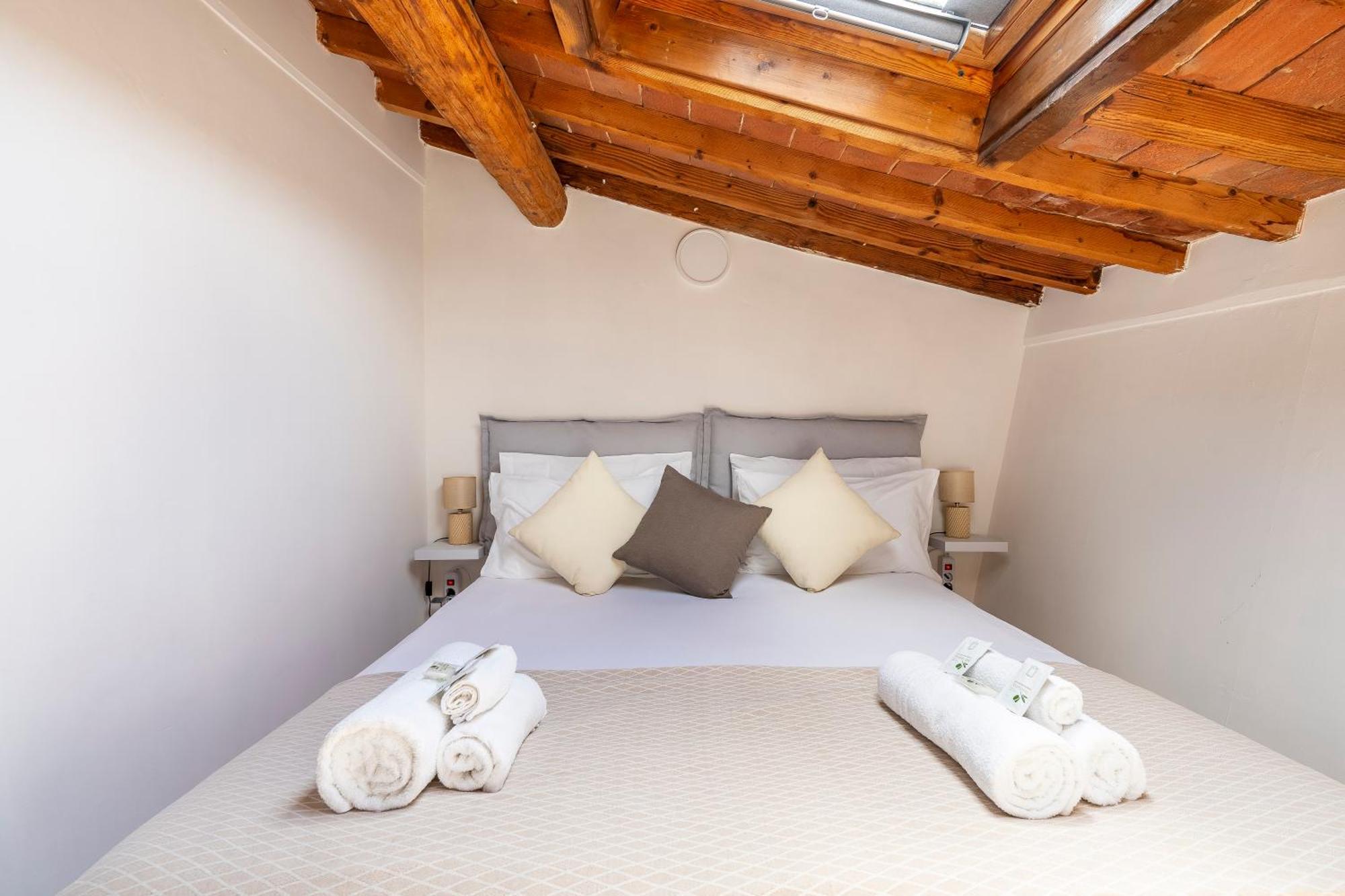 Piazza Santo Spirito Appartamento Con 2 Camere Matrimoniali Firenze Eksteriør bilde